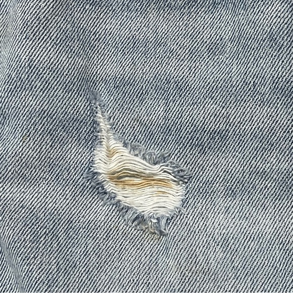 Forever 21 Distressed Denim Skirt - Picture 4 of 7